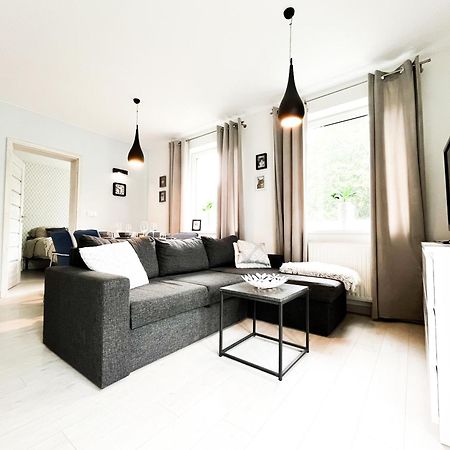 Walk To Park, Modern 2Bd Kitchen! Balcony, Parking Apartment Wrocław Exterior foto