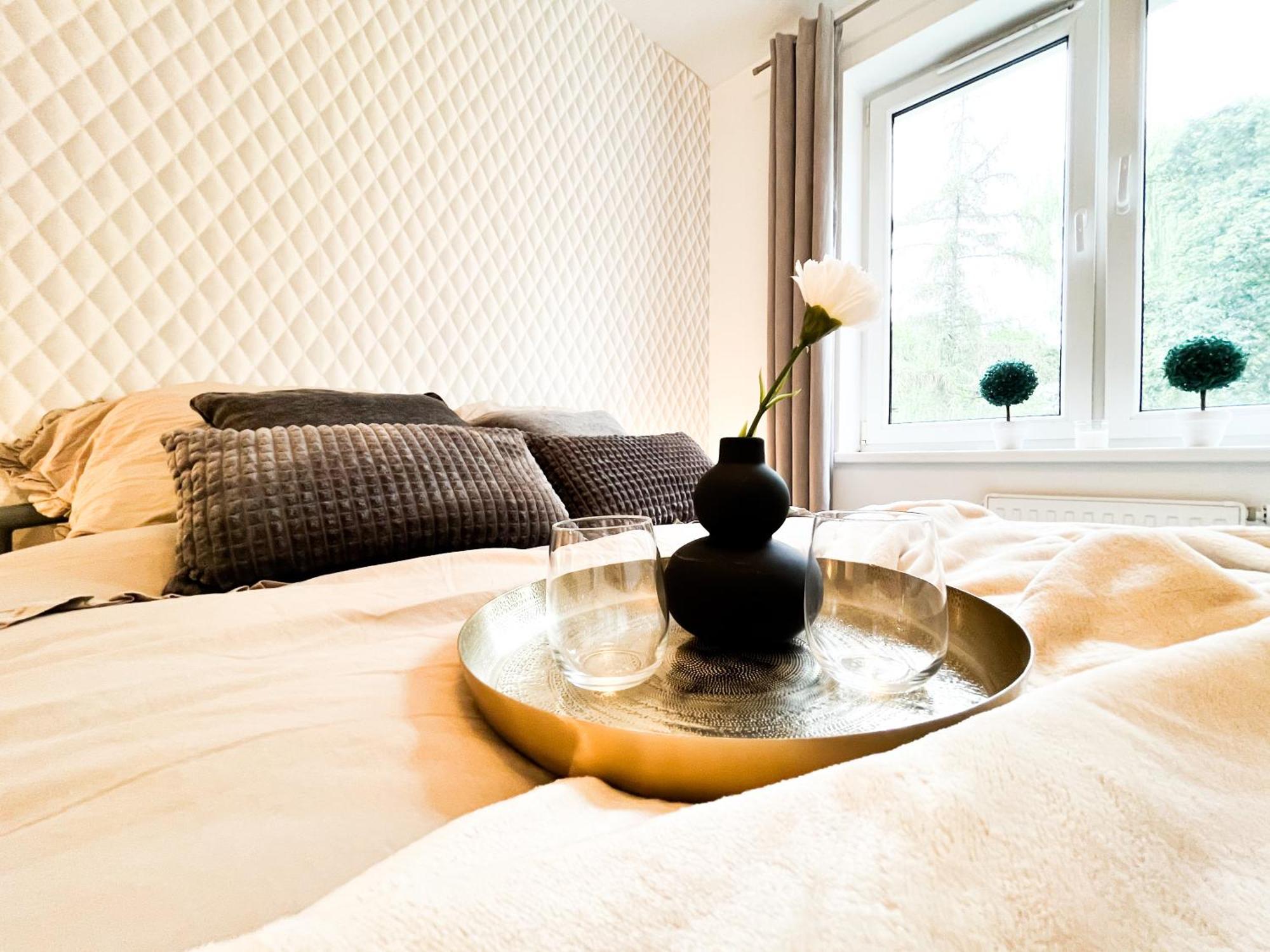 Walk To Park, Modern 2Bd Kitchen! Balcony, Parking Apartment Wrocław Exterior foto