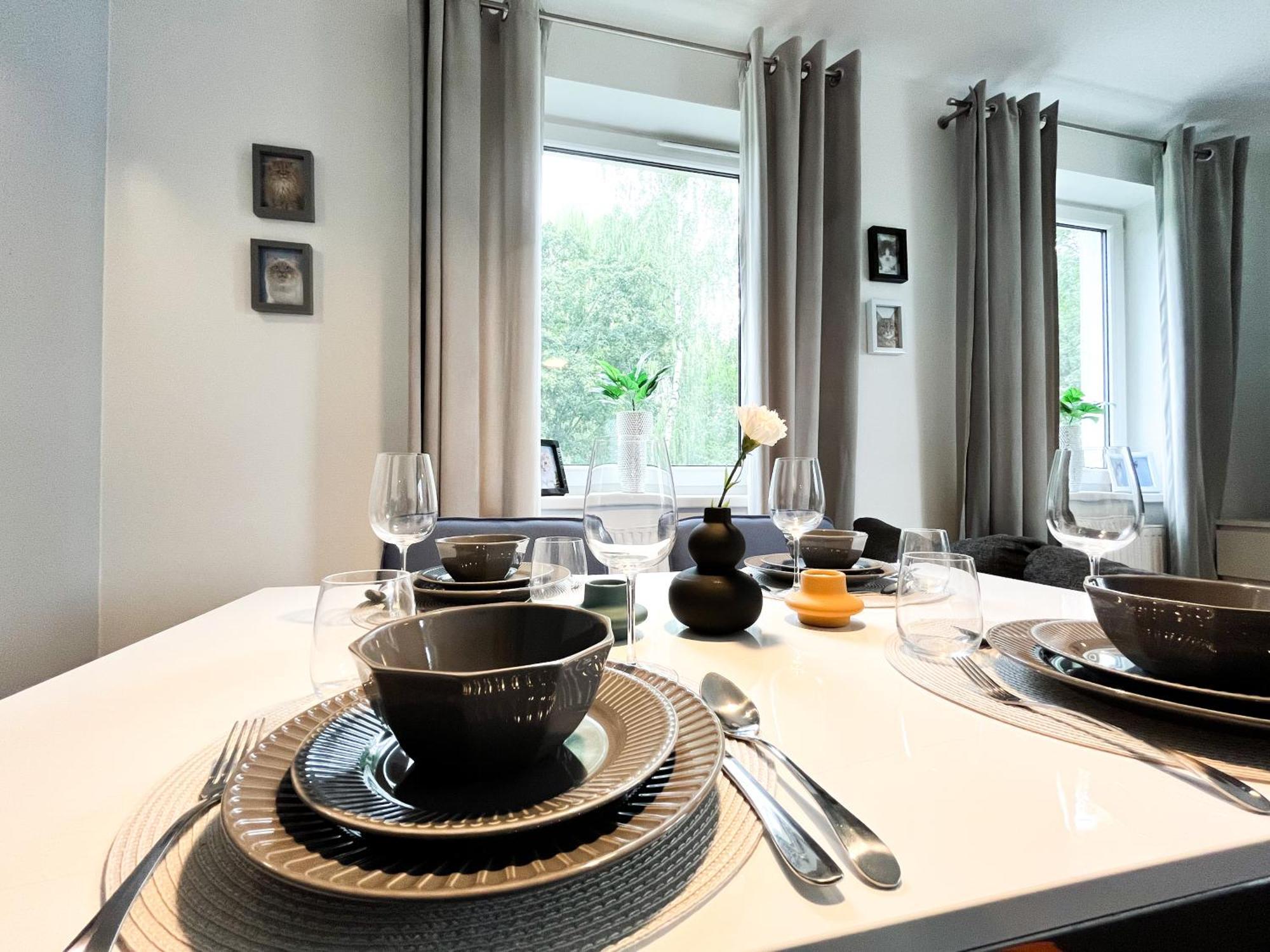 Walk To Park, Modern 2Bd Kitchen! Balcony, Parking Apartment Wrocław Exterior foto